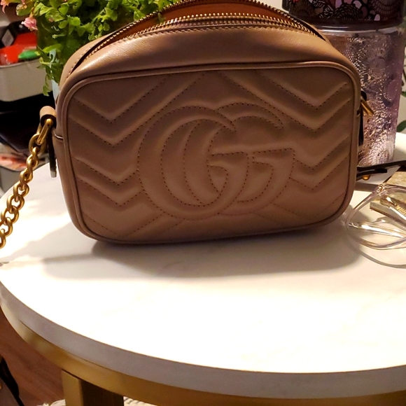 Gucci mini Marmont 2.0 mini bag - Picture 3 of 7